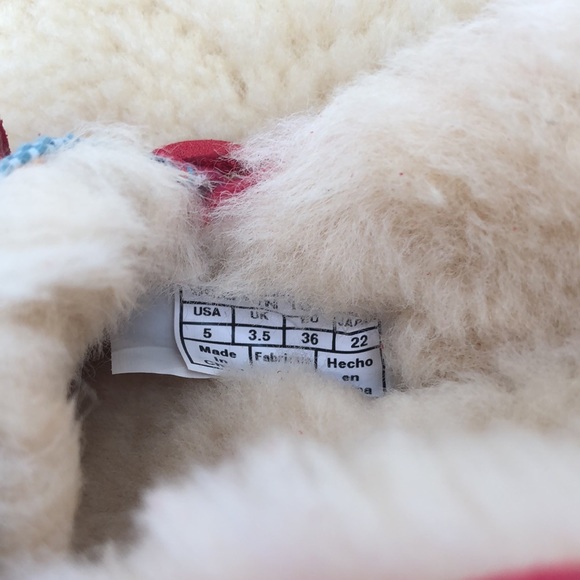 UGG rainbow stripes slippers - Picture 5 of 6